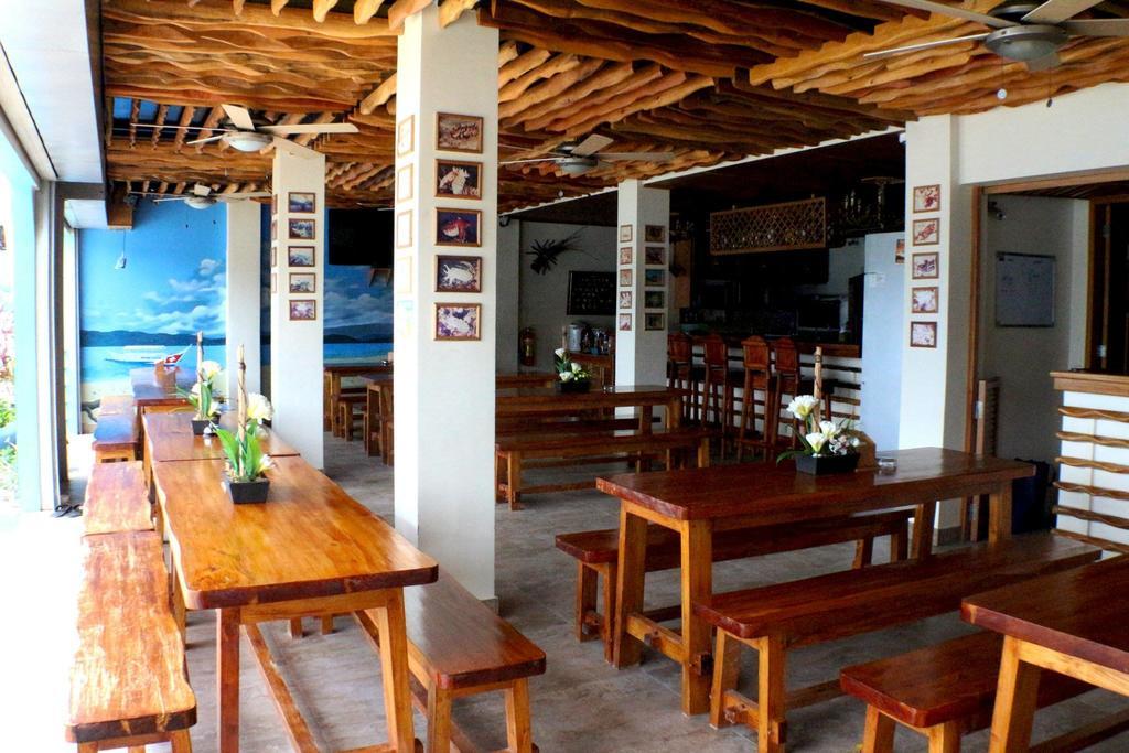 Coral Garden Beach Resort Puerto Galera Kültér fotó